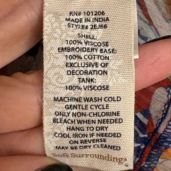 Soft Surroundings Navy Blue Orange Floral Embroidered Tunic Top Boho XL - Picture 4 of 8